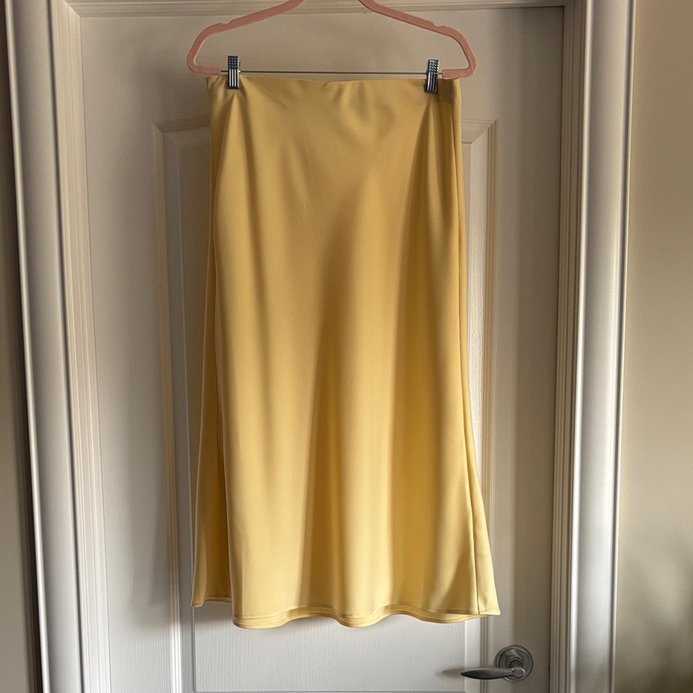 Dynamite Sunny Yellow A-Line Maxi skirt